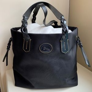 Dooney and Bourke Black Handbag - Never Used